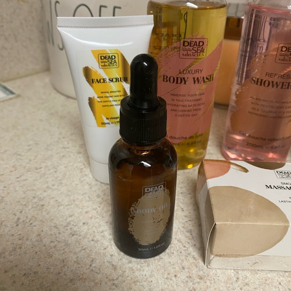 Dead Sea Miracles Luxury Bath & Body 7-Piece Set | Spa Gift Bundle - Picture 3 of 6